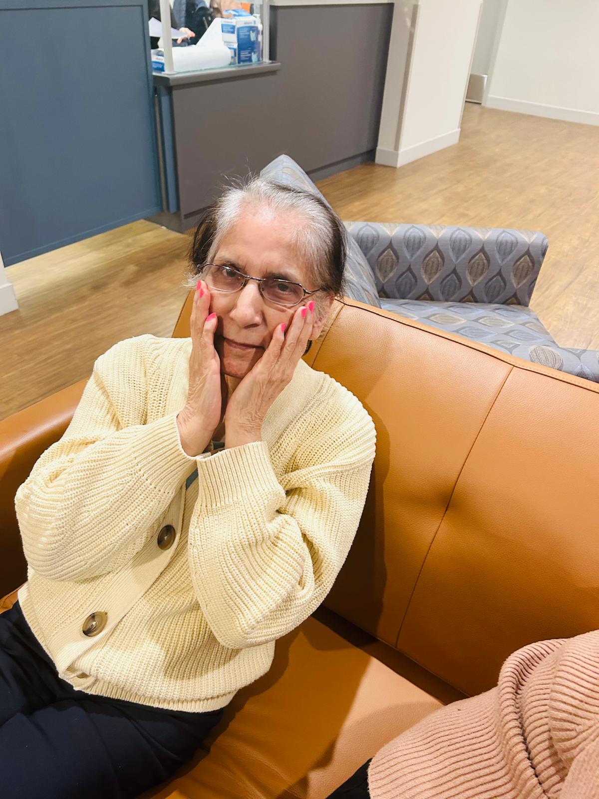 bayview-seniors-nails-6 Senior residents enjoying a nail care activity with hot chocolate at Bayview Seniors Community in White Rock, BC.